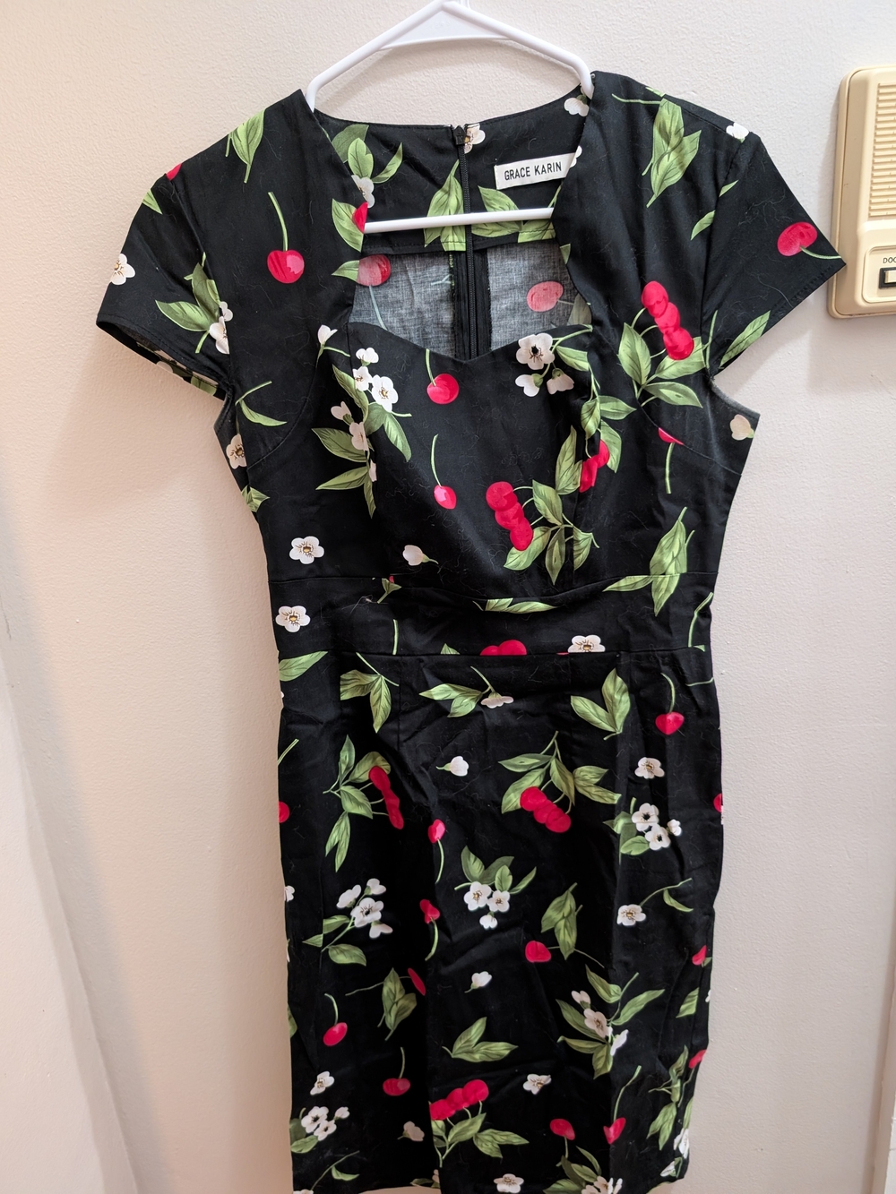 Grace Karin Floral Mini Dress in Black & Red Size Small